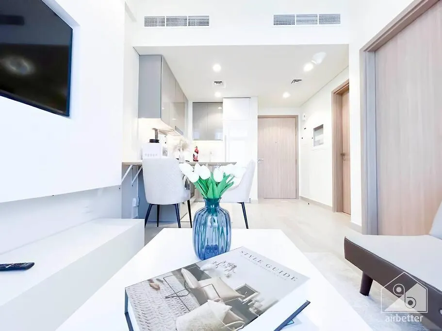 Appartement Elegant 1Br With Balcony In Azizi Riviera à Dubaï Émirats arabes unis