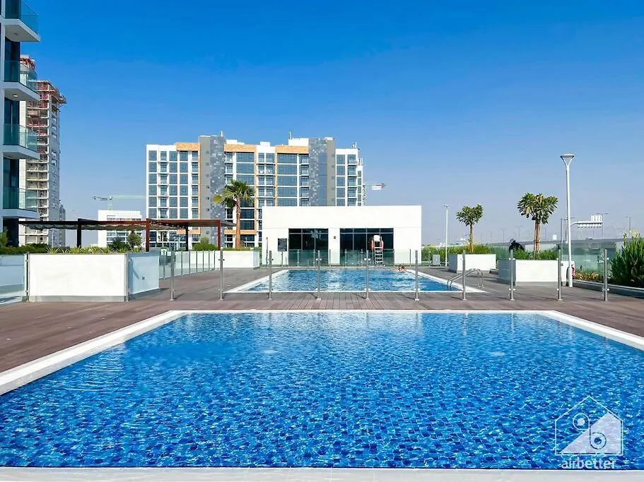 Appartement Elegant 1Br With Balcony In Azizi Riviera à Dubaï 0*,  Émirats arabes unis