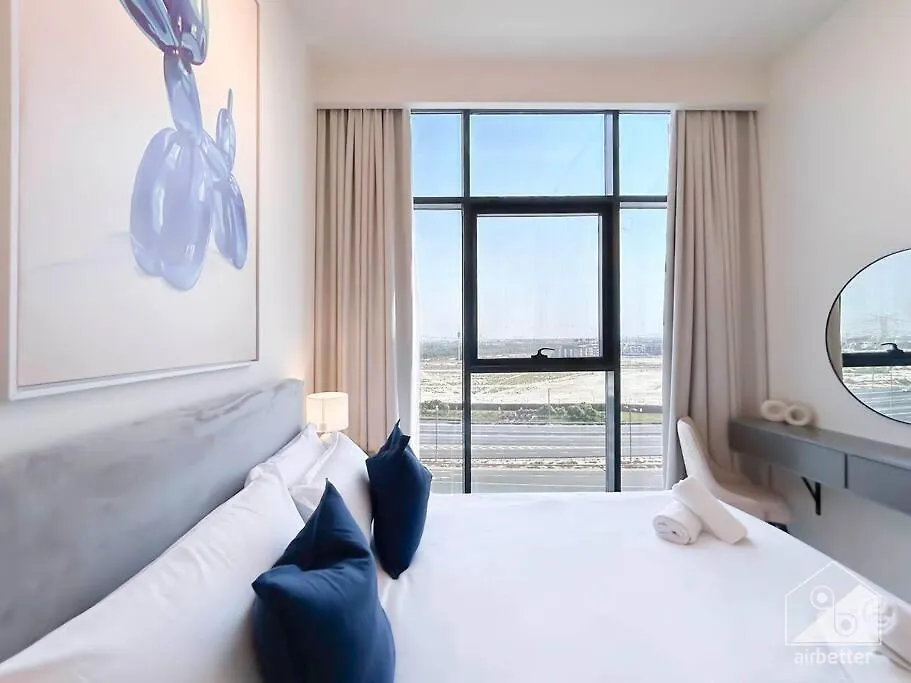 Appartement Elegant 1Br With Balcony In Azizi Riviera à Dubaï